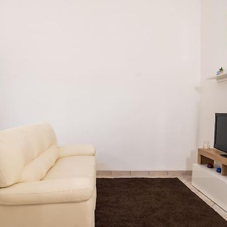 Susu Apartment Brindisi Exterior foto