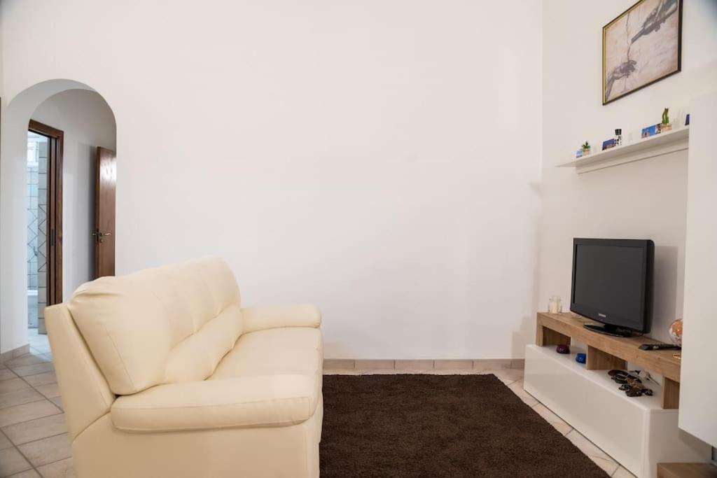 Susu Apartment Brindisi Exterior foto